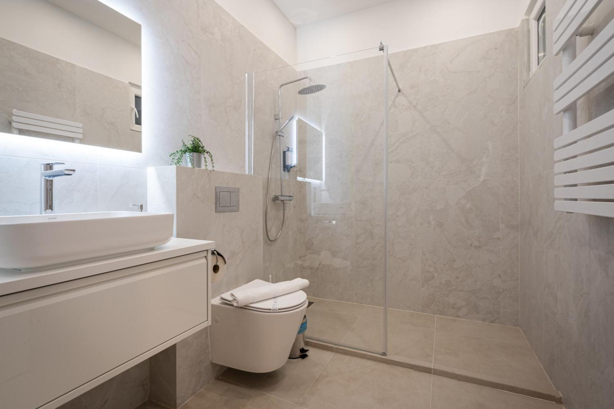 D54 Boutique Apartments Best Location By Bqa Budapest Esterno foto